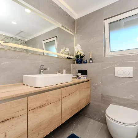 Apartament Marijan *